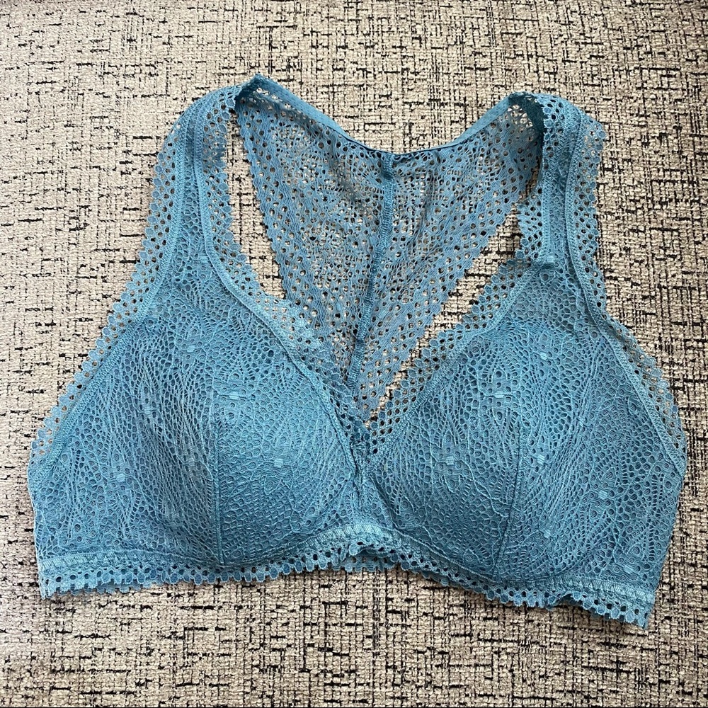 VS - Teal Lace Bra